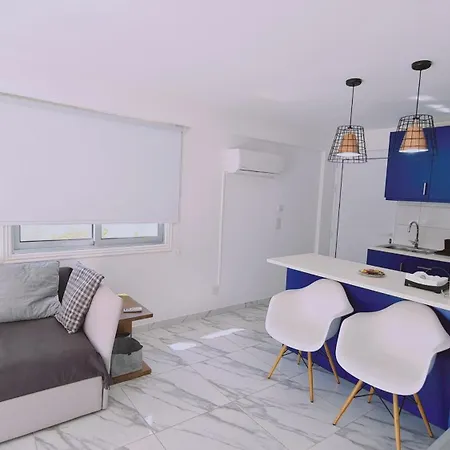 Monte Elias פרוטאראס