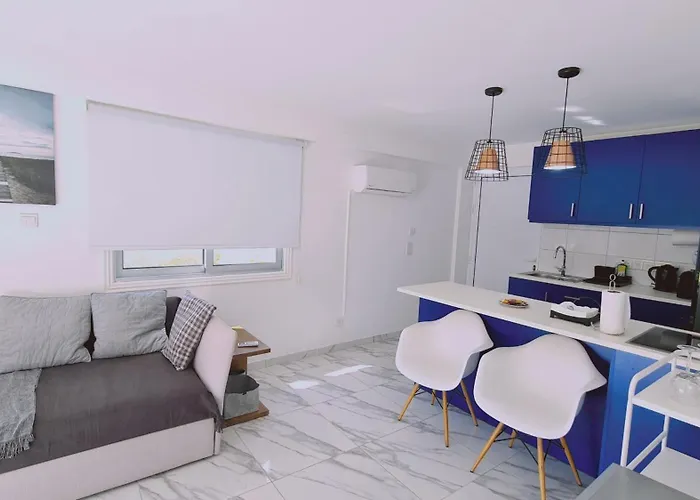 Monte Elias Protaras